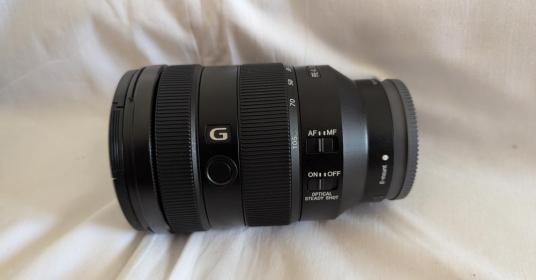 Sony FE 24-105mm f/4 G OSS — Mai utilizzato — Scatola originale completa